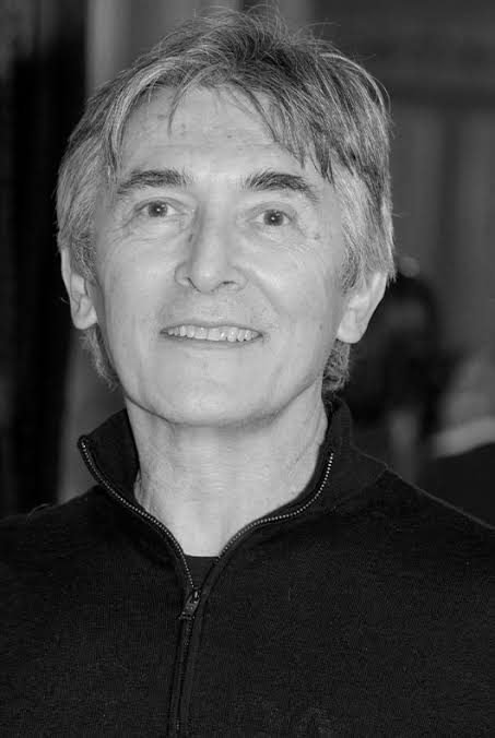 Retrato de Jesús Vallinas, fotógrafo oficial de Dance Magna